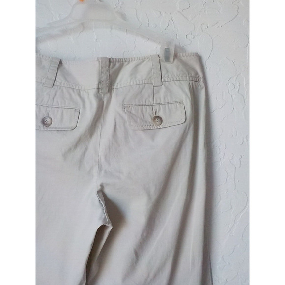 Ann Taylor Beige Crop Pants Women size 8 Long Shorts Straight Leg Stretch Button - Picture 7 of 8